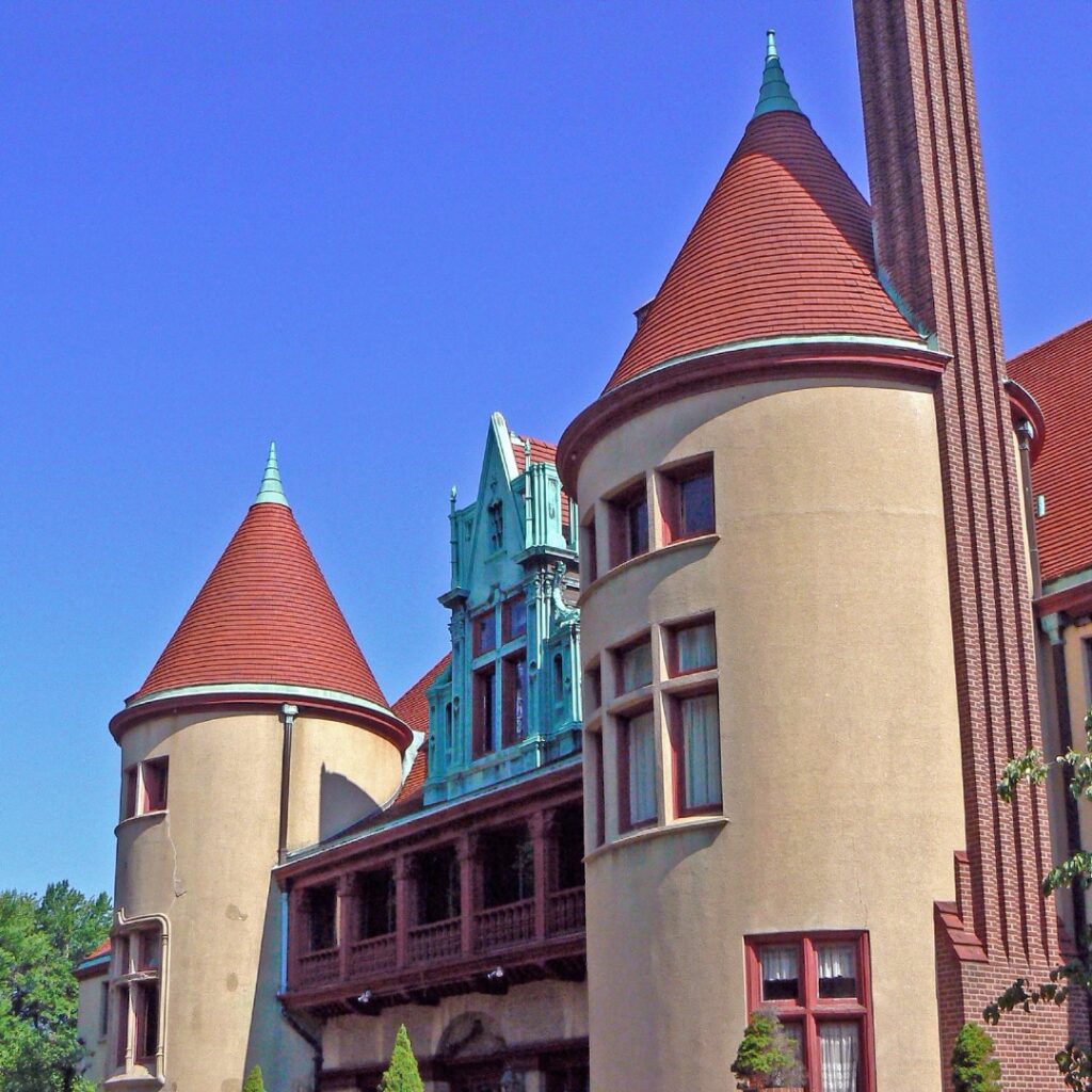 TWO HISTORIC HOMES OF HUNTINGTON, LONG ISLAND - County Roofing Systems