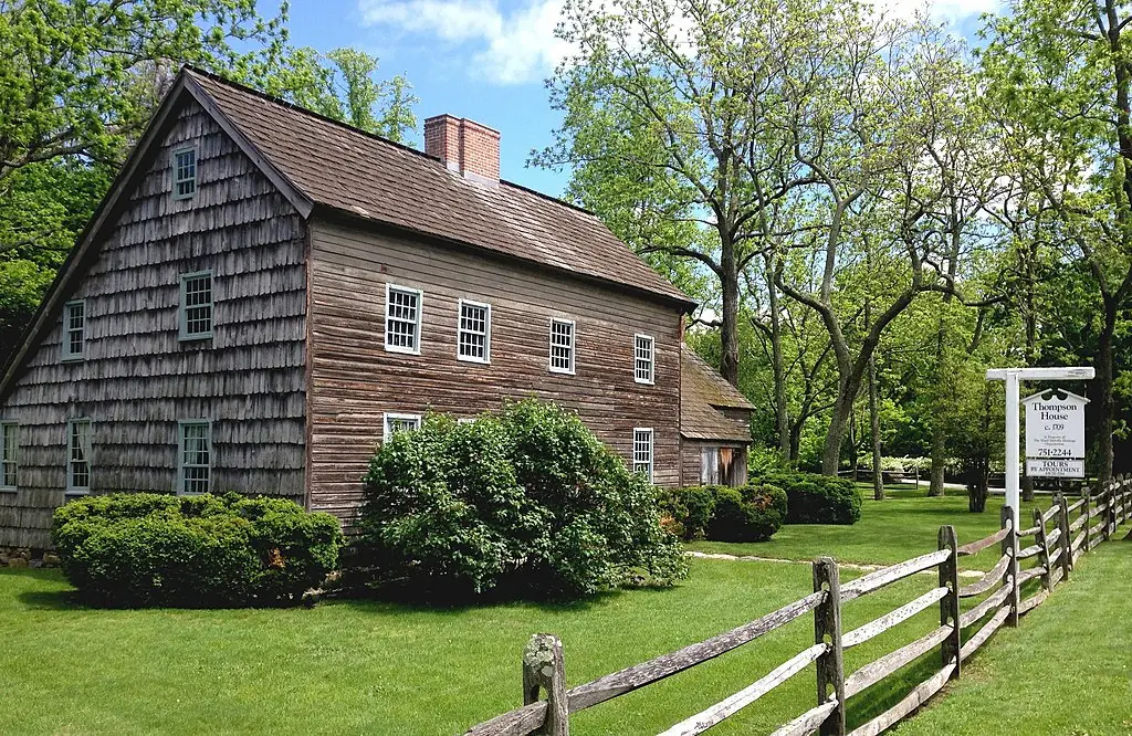 Thompson House, Setauket NY