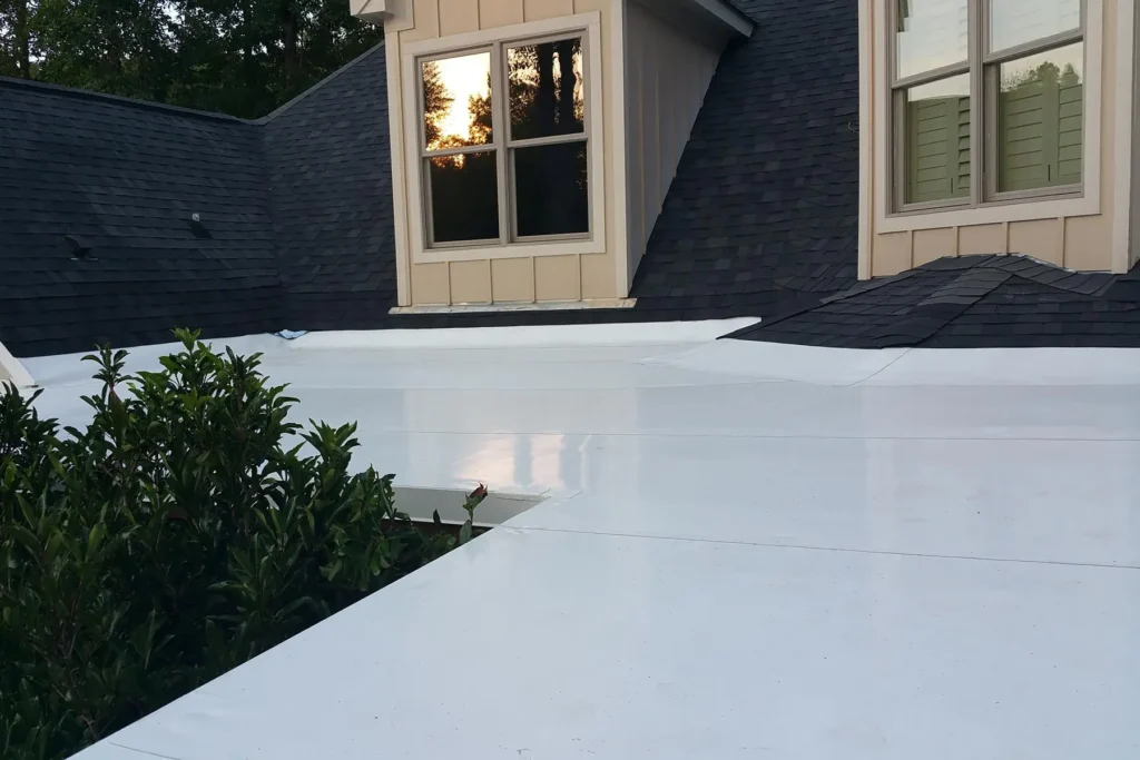 Residential EPDM flat roof using Firestone roofing products