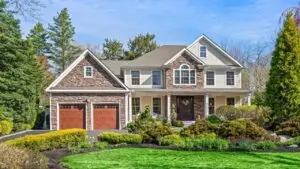 12 St Andrews Ct Huntington NY 11743